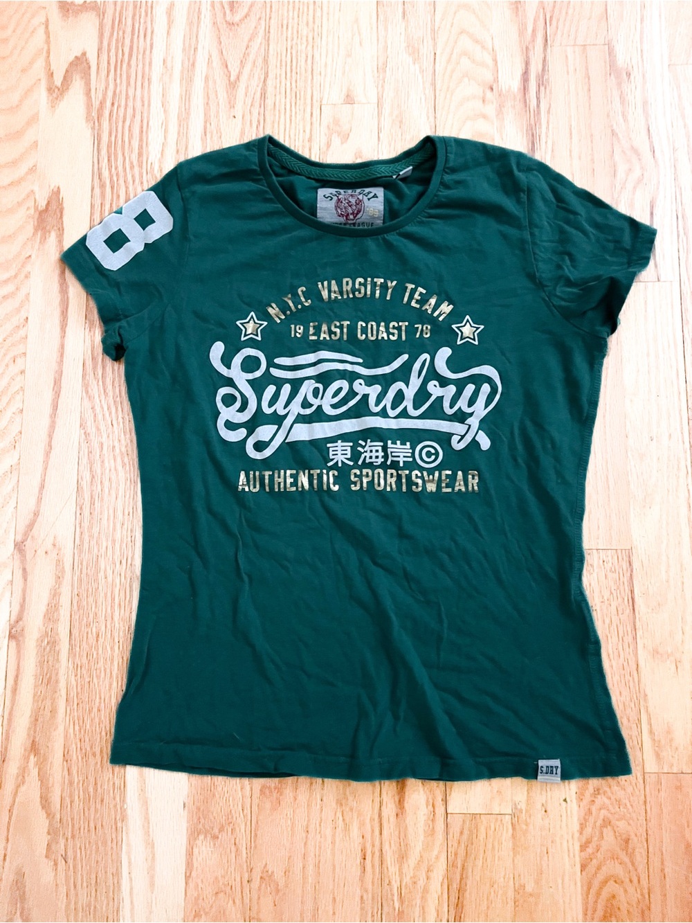 Green Superdry Tee in  size large